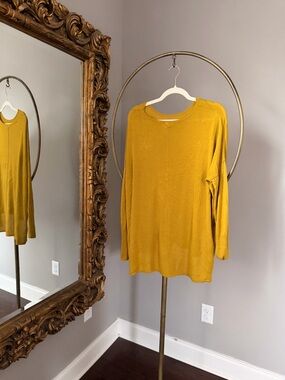 H&M Women's Long Sleeve Crewneck Tunic - Mustard Yellow